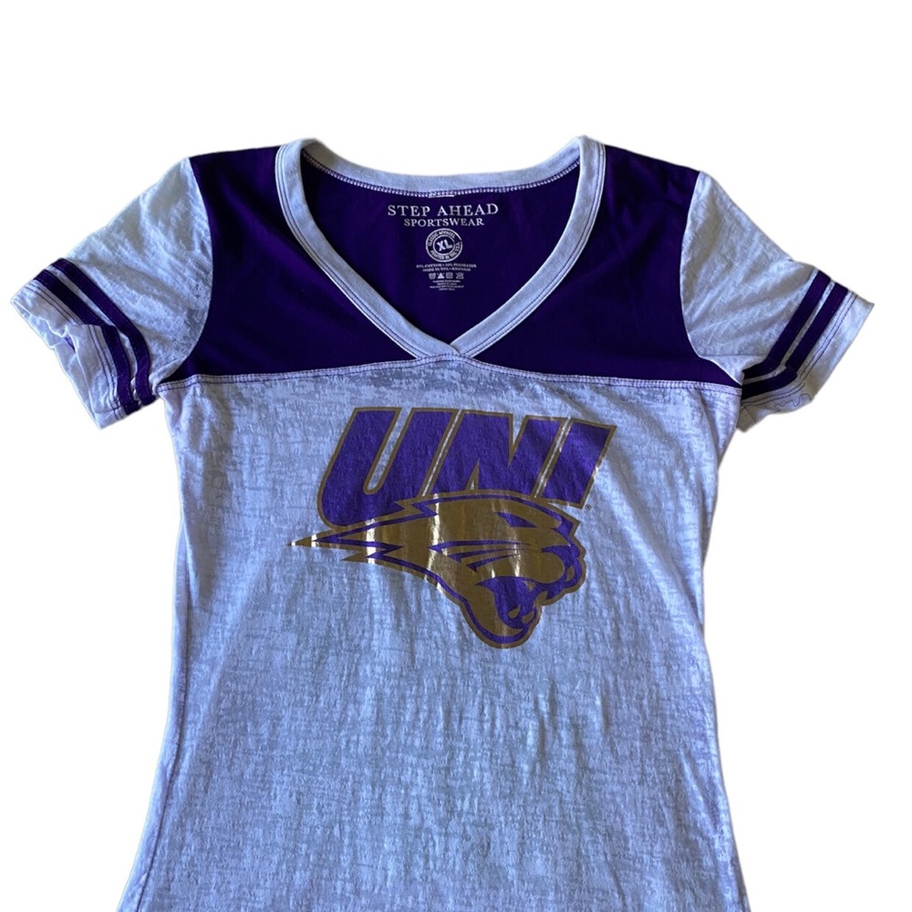 UNI Panthers V-Neck Ladies Distressed Shirt